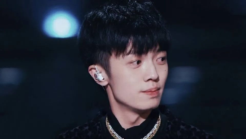 为什么说姜云升搞饭圈,评价姜云升粉丝diss姜云升