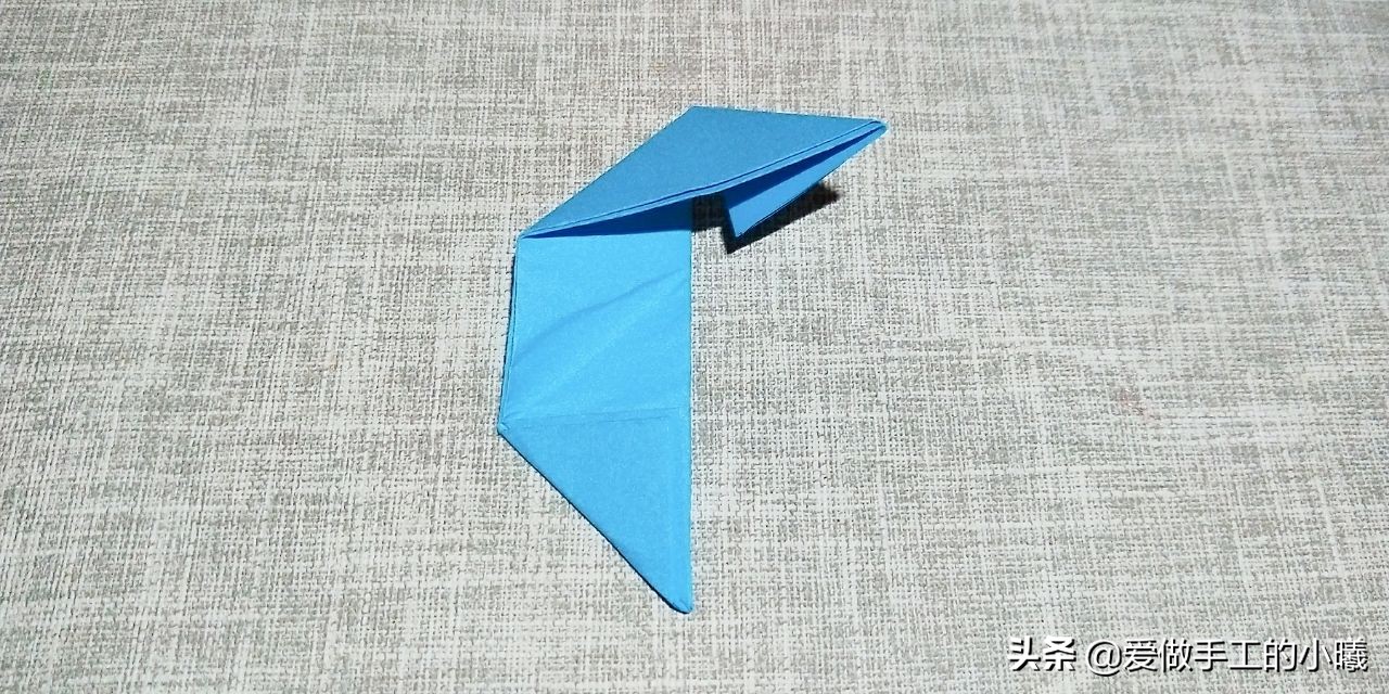 童年飞镖折纸,简单又好玩儿的折纸飞镖