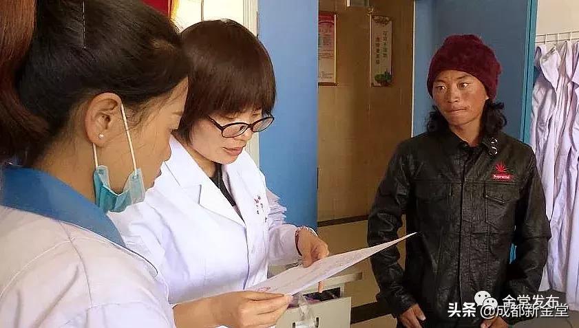 感动！金堂女医生自己输着氧连做3台手术