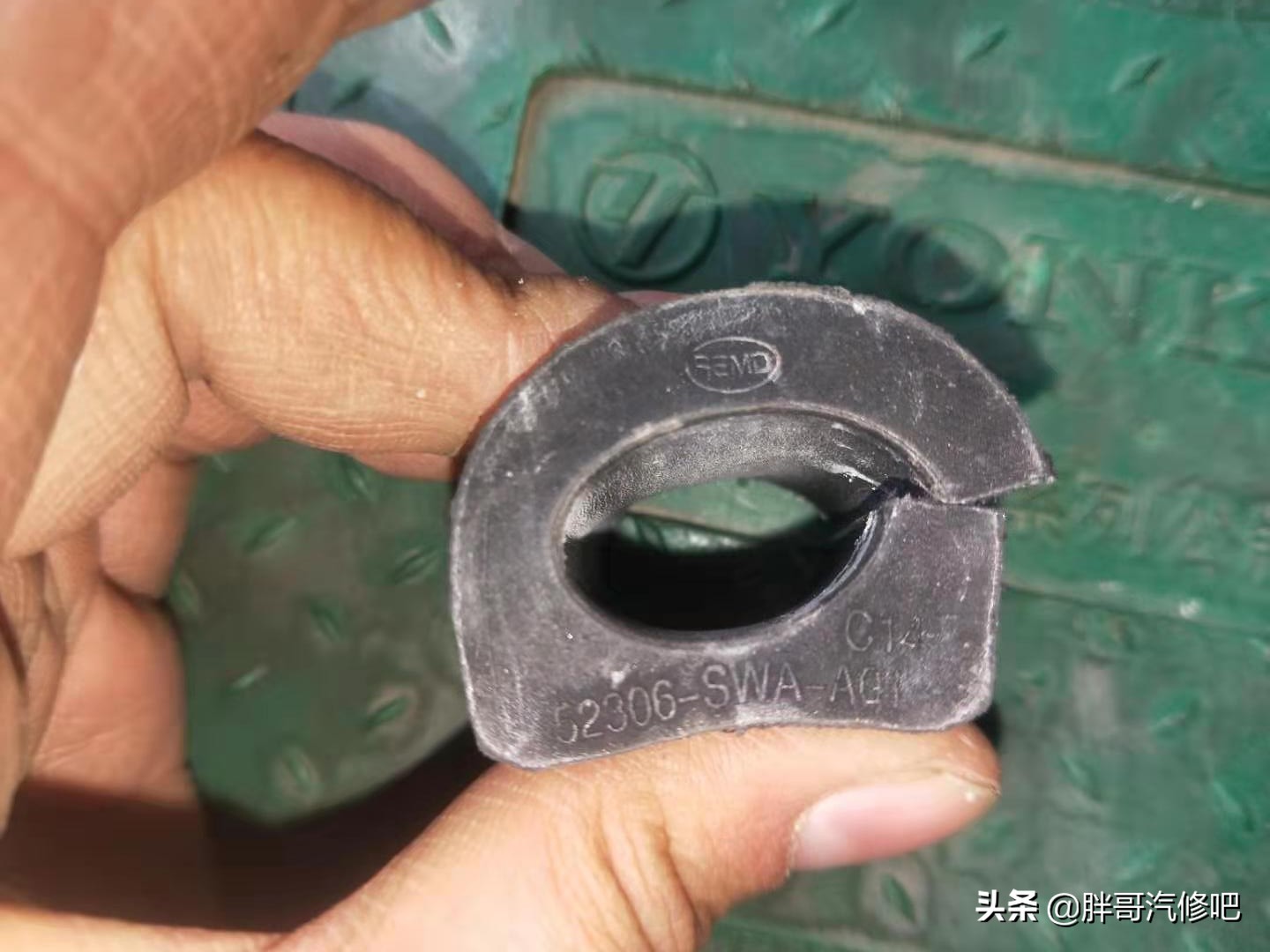 本田CRV底盘异响,crv有冬天减震器异响的毛病吗