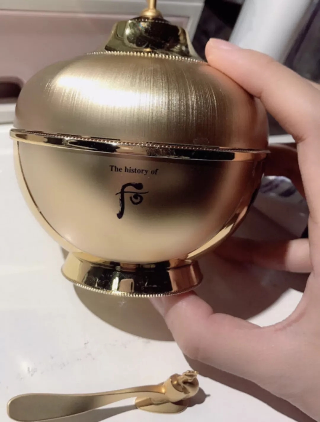 面霜到底有没有必要买贵的,几千元的面霜是智商税吗