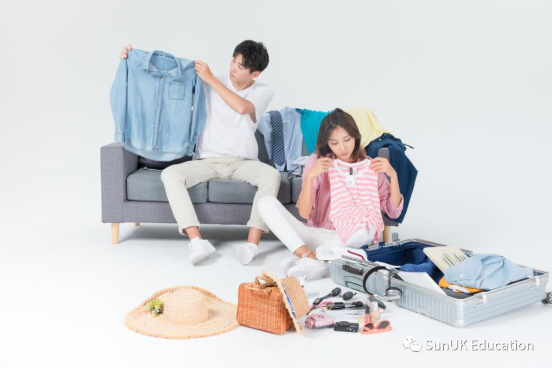 到英留学行李需要带哪些,出国留学行李清单一览表