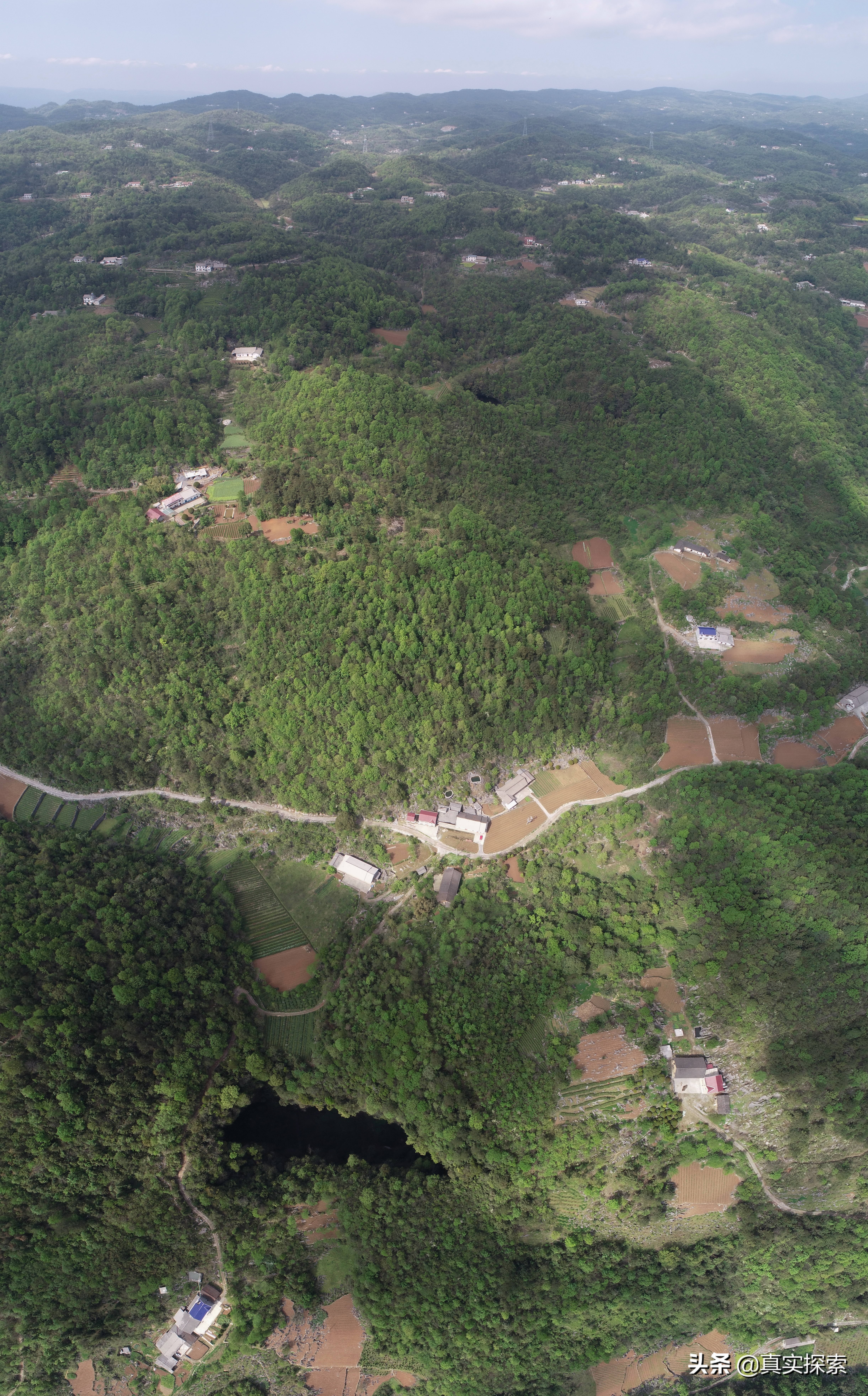 湖北天坑新发现神农架,湖北大山的神秘天坑
