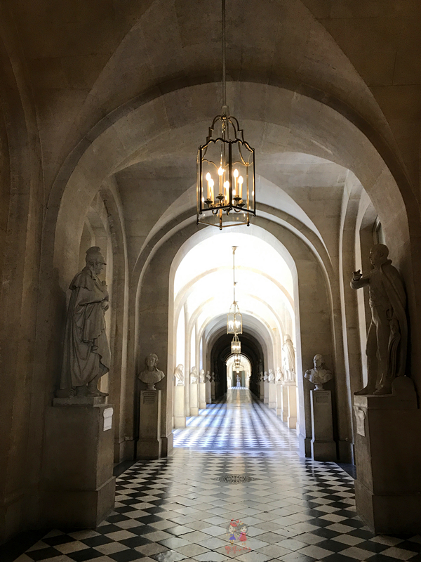 法国为什么发明香水,为什么法国发明了香水