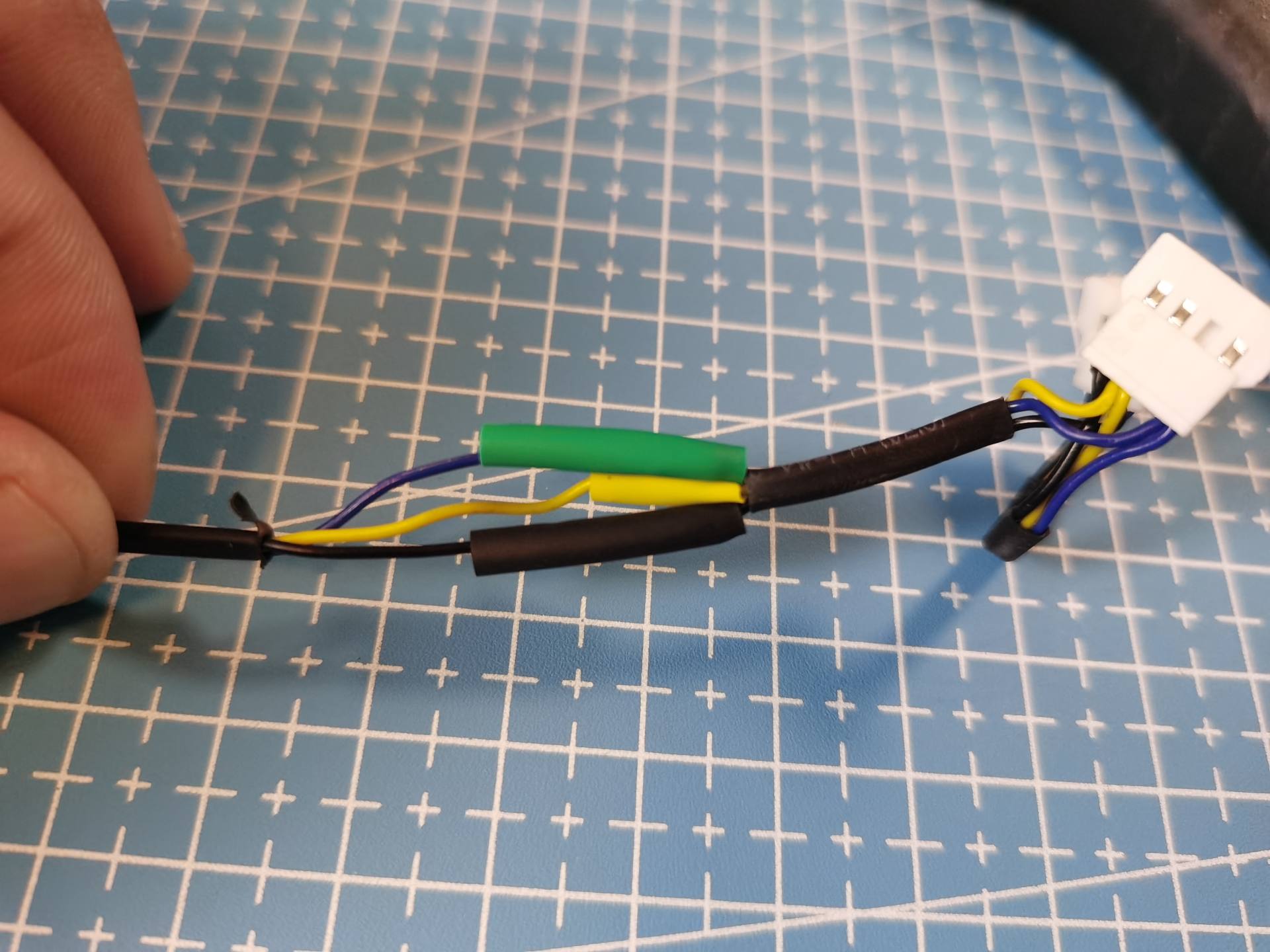 单风扇显卡换硅脂,显卡换风扇还是换硅脂好