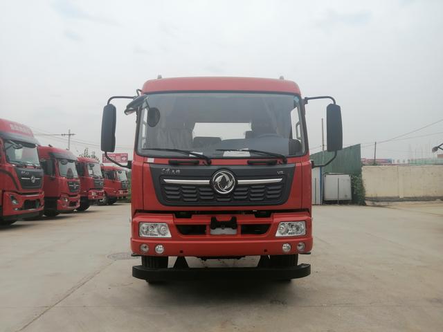 天锦vr内饰,天锦vr2021款多少钱