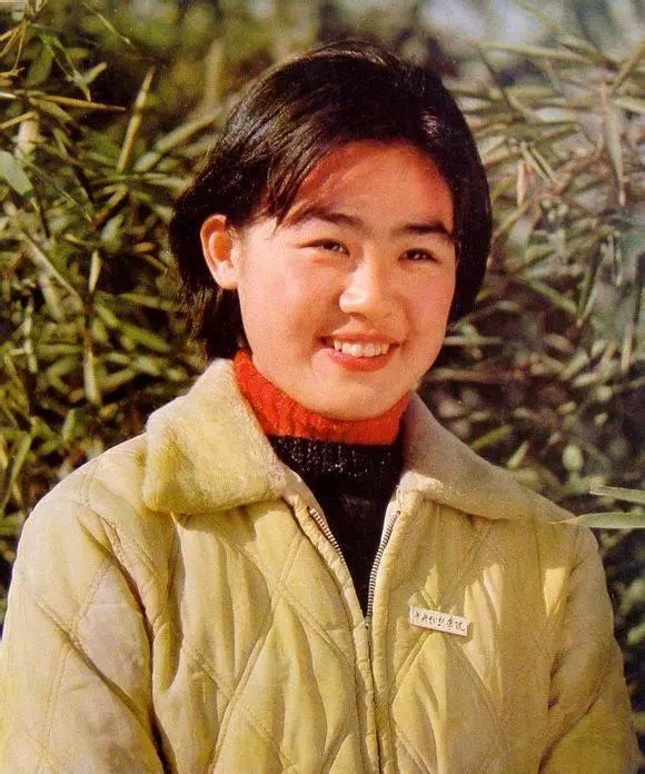 牧马人丛珊演技,牧马人电影女主角丛珊出国