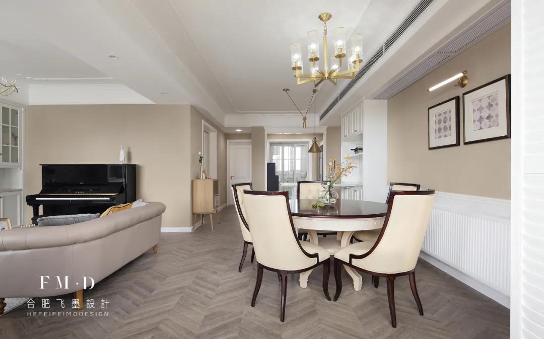 房子装护墙板哪种更好看,卧室里面装护墙板有没有这个必要