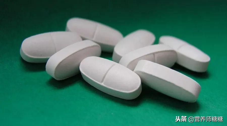 肾病吃缬沙坦片的功效,厄贝沙坦对糖尿病肾病的治疗效果