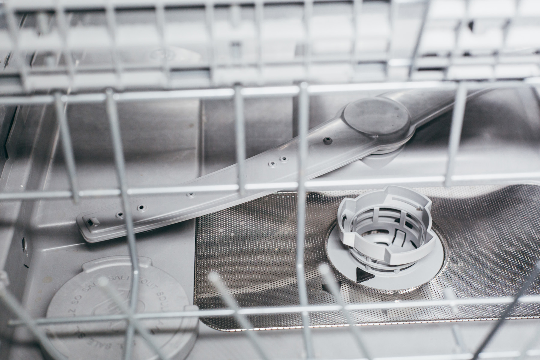 西门子嵌入式洗碗机怎么样拆装,嵌入式西门子洗碗机安装效果