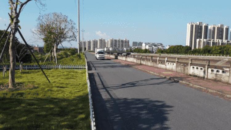 快递小哥送50个包裹,快递小哥送10000个快递