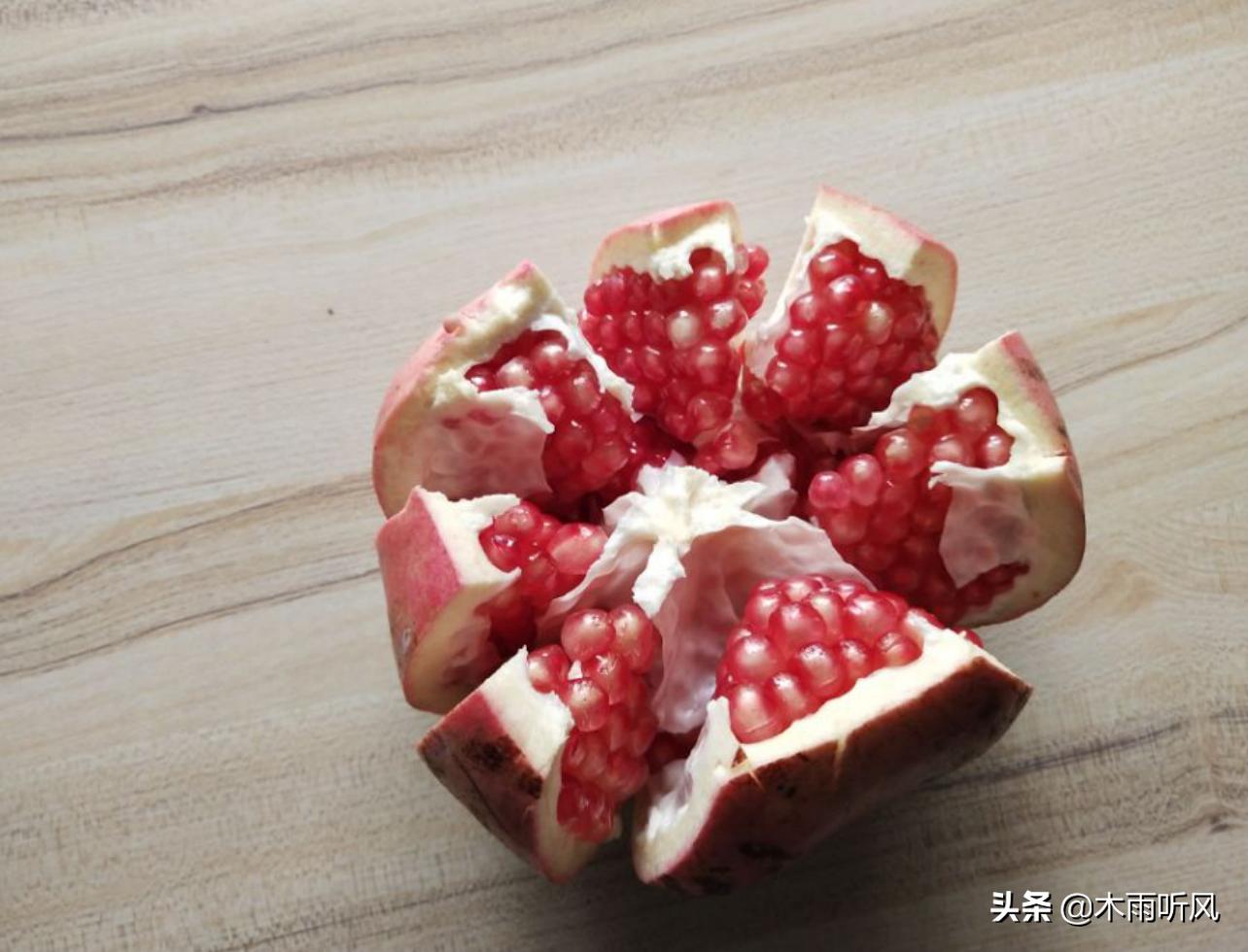 石榴树一般要几年才能开花结果呢,石榴树开花期怎样管理才能结果