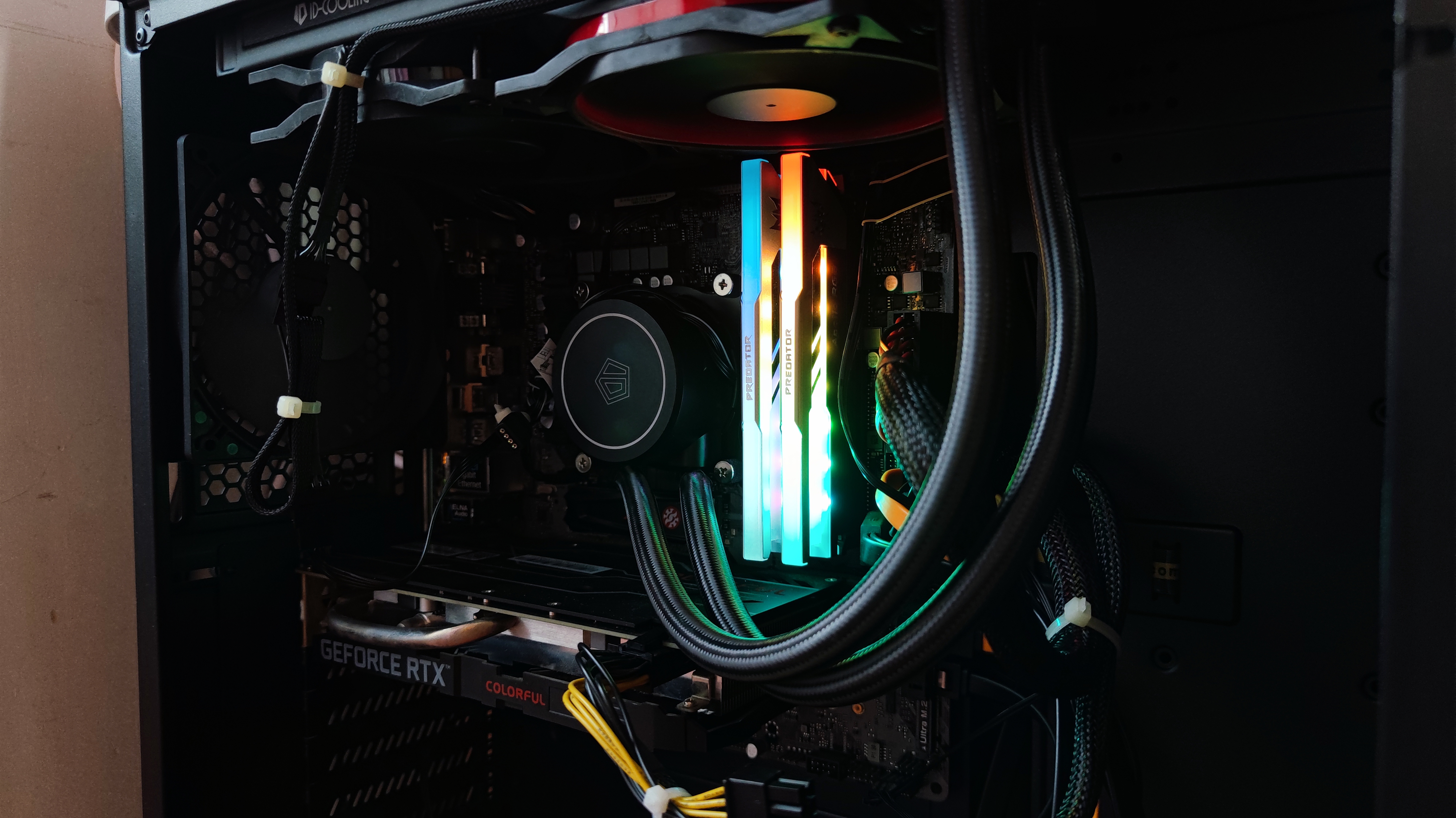 5600x配宏碁掠夺者3600c14超频测试,宏碁掠夺者6600c34测试