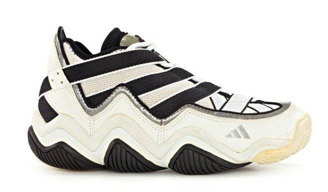 科1科2科3一直到科11,科比的战靴是科比留给科蜜最后的礼物