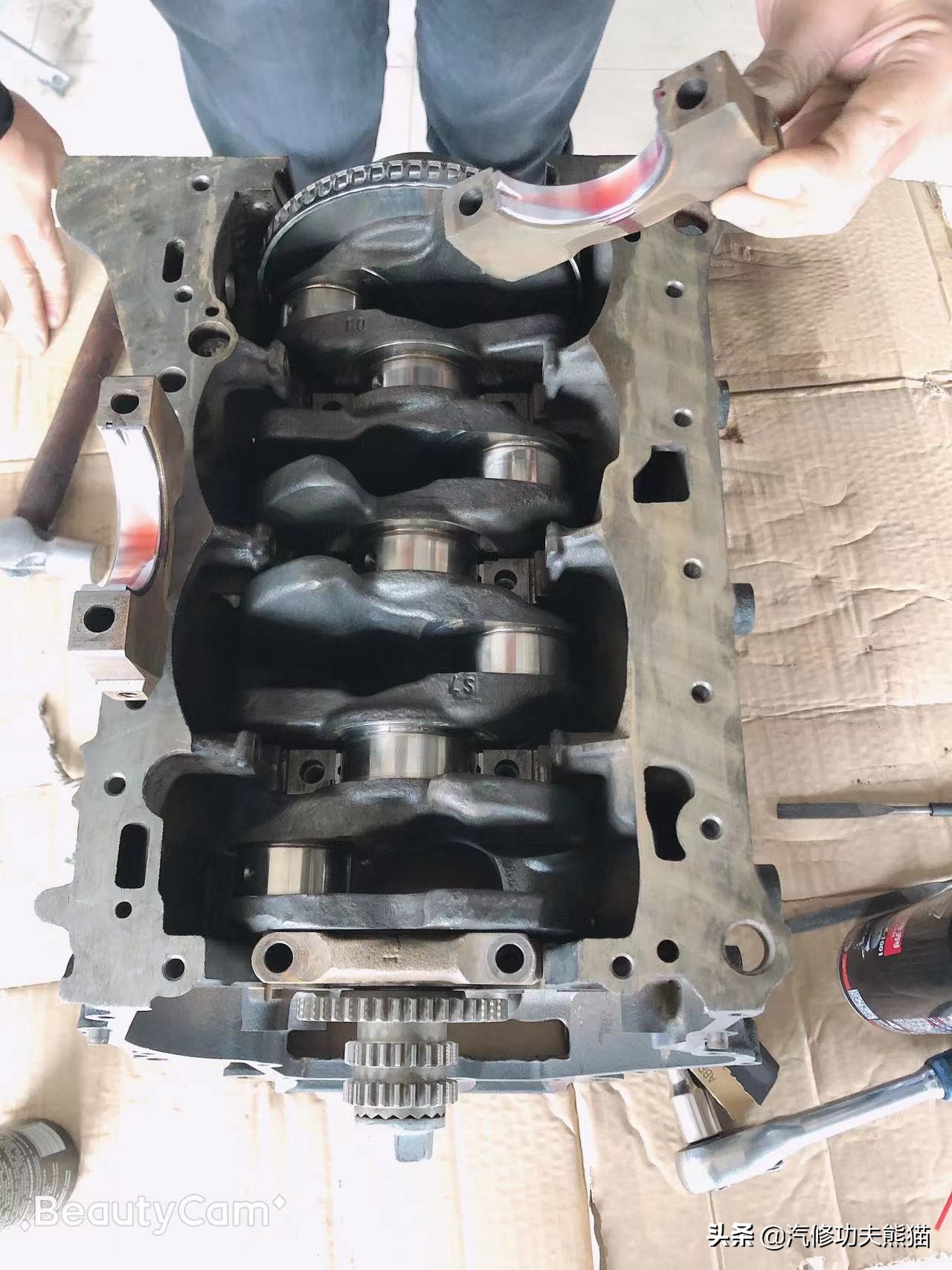 当年奥迪q5落地多少钱,当年奥迪q52018款典藏版价格