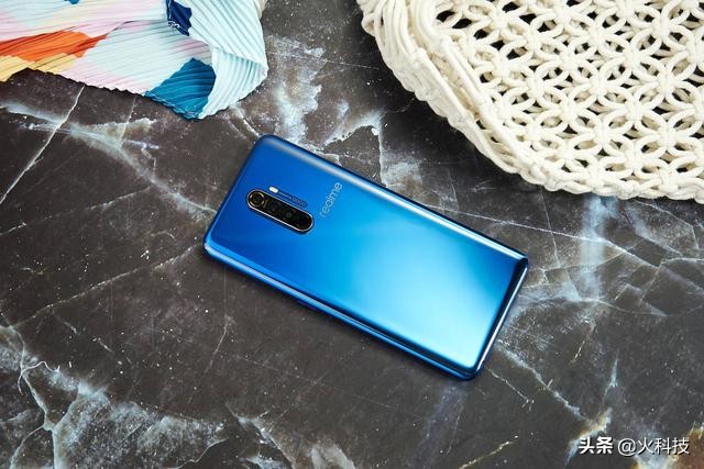 目前最值得入手的千元出头手机,千元机值得入手的一款手机