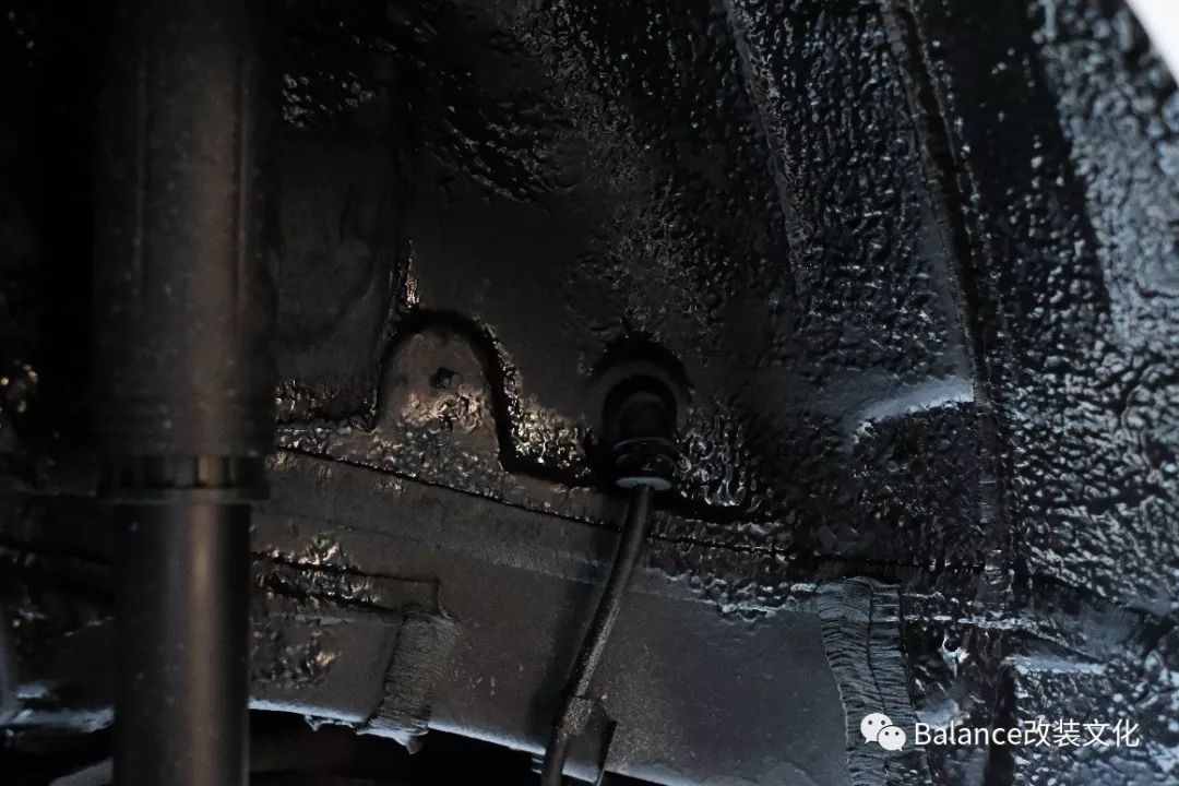 雷凌双擎底盘装甲有必要做吗,雷凌有必要做底盘装甲吗