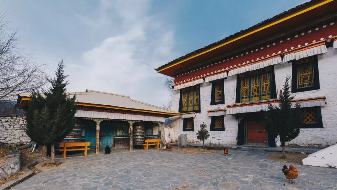 魔幻城市旅游景观,魔幻山城旅游感受