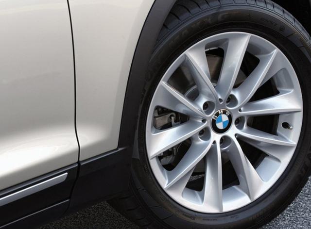 偷不走的宝马轮胎有什么秘密,为什么没人偷汽车轮胎