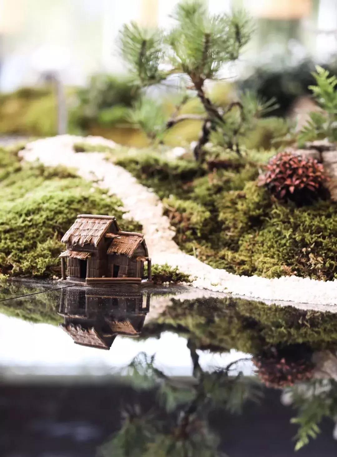 睡进这间藏身青山湖边的理想酒店，一起探寻临安城的悠居岁月~