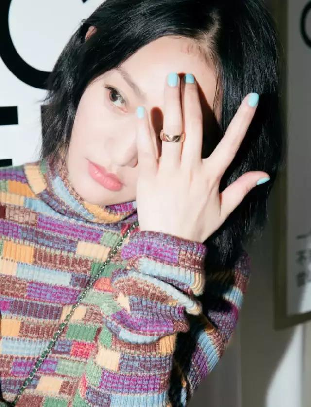 结婚19年换14枚鸽子蛋，总价值近8000万，这个女人被老公宠上天！