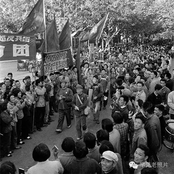 100年南京大桥绘画,南京红色100年