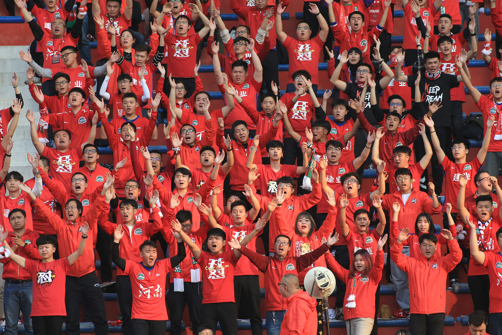 回播第8轮苏宁对河南建业,河南建业背水一战