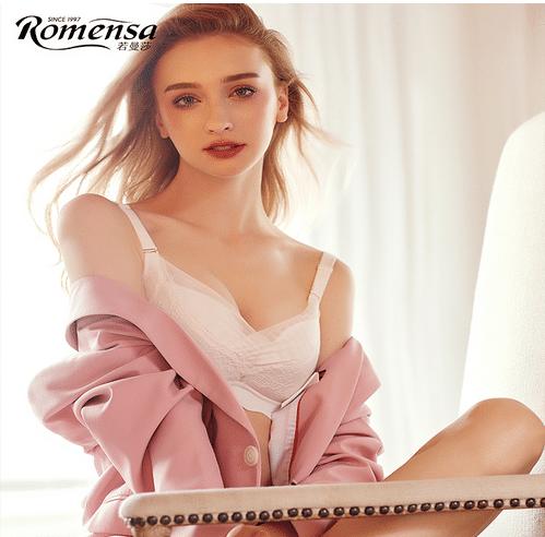 胸部下垂松弛怎么调整手术多少钱,28岁胸部松弛基本平胸了怎么改变