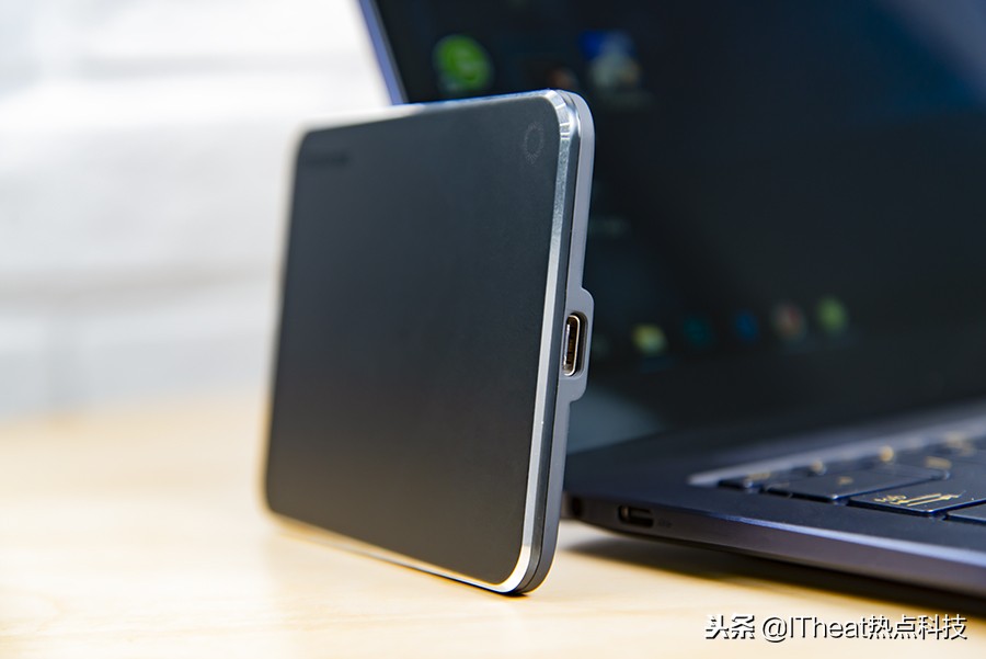 东芝xs700评测,东芝p300硬盘测评