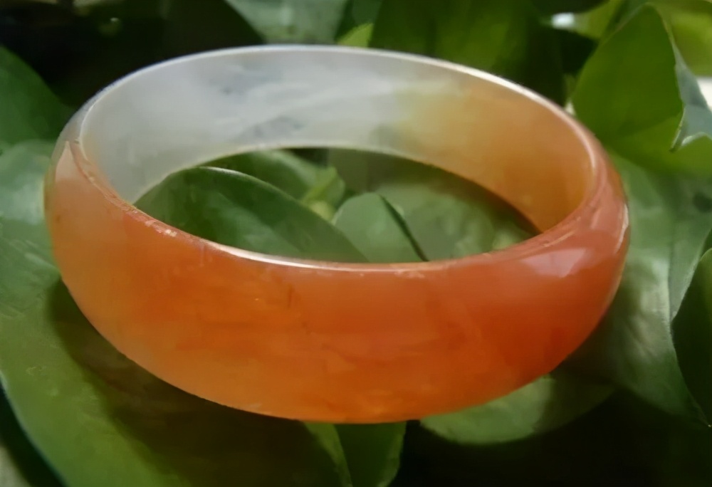 乌尔禾金丝玉升值,金丝玉升值空间