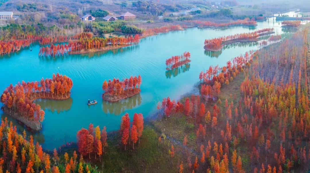 铁山寺免门票人群,铁山寺天泉湖