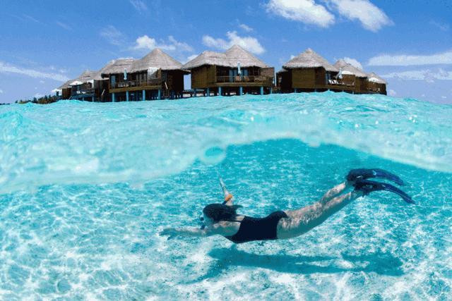 c罗潜水,c罗游泳视频大全集