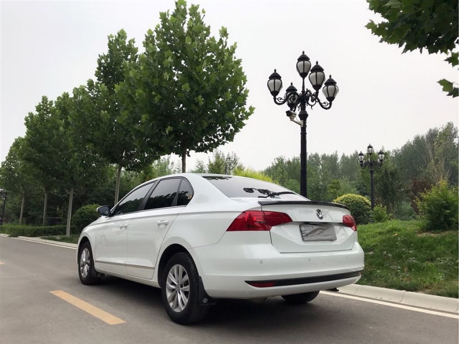 2020年大众宝来二手7.8值得购买吗,2022年收的二手大众新款宝来