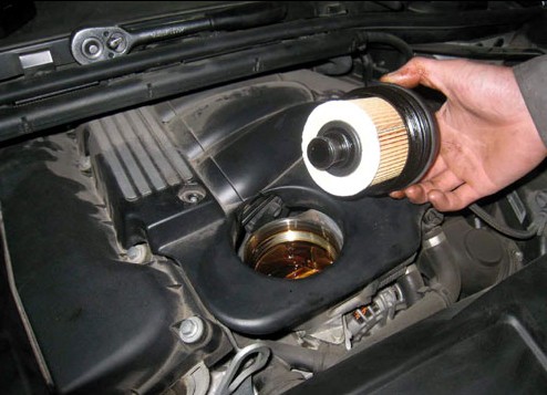 气门油封和活塞环烧机油区别,怎样区分气门油封和活塞环烧机油