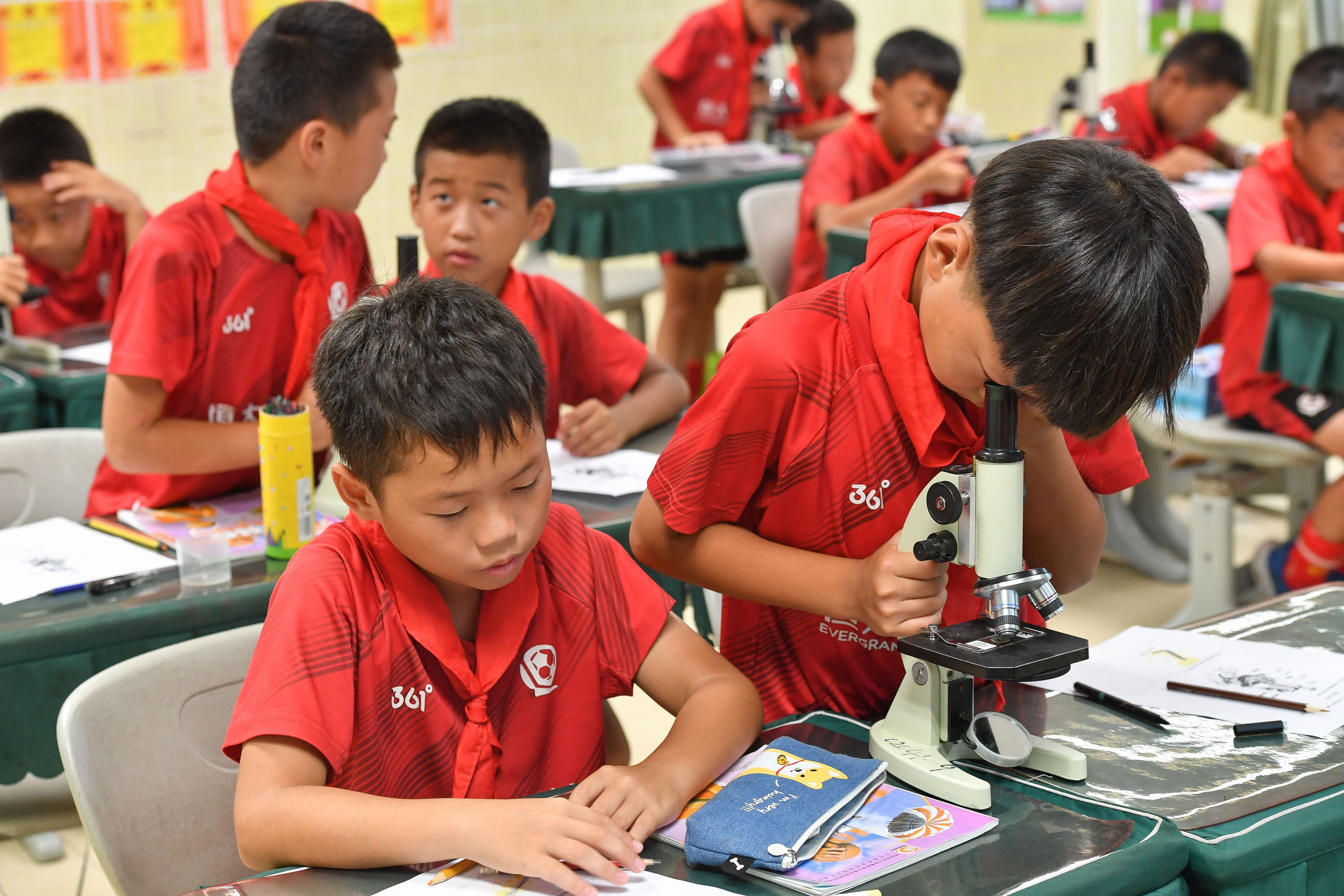 实探恒大青训“兵工厂”：8年投入超28亿，倾力打造中国青训“特种兵”