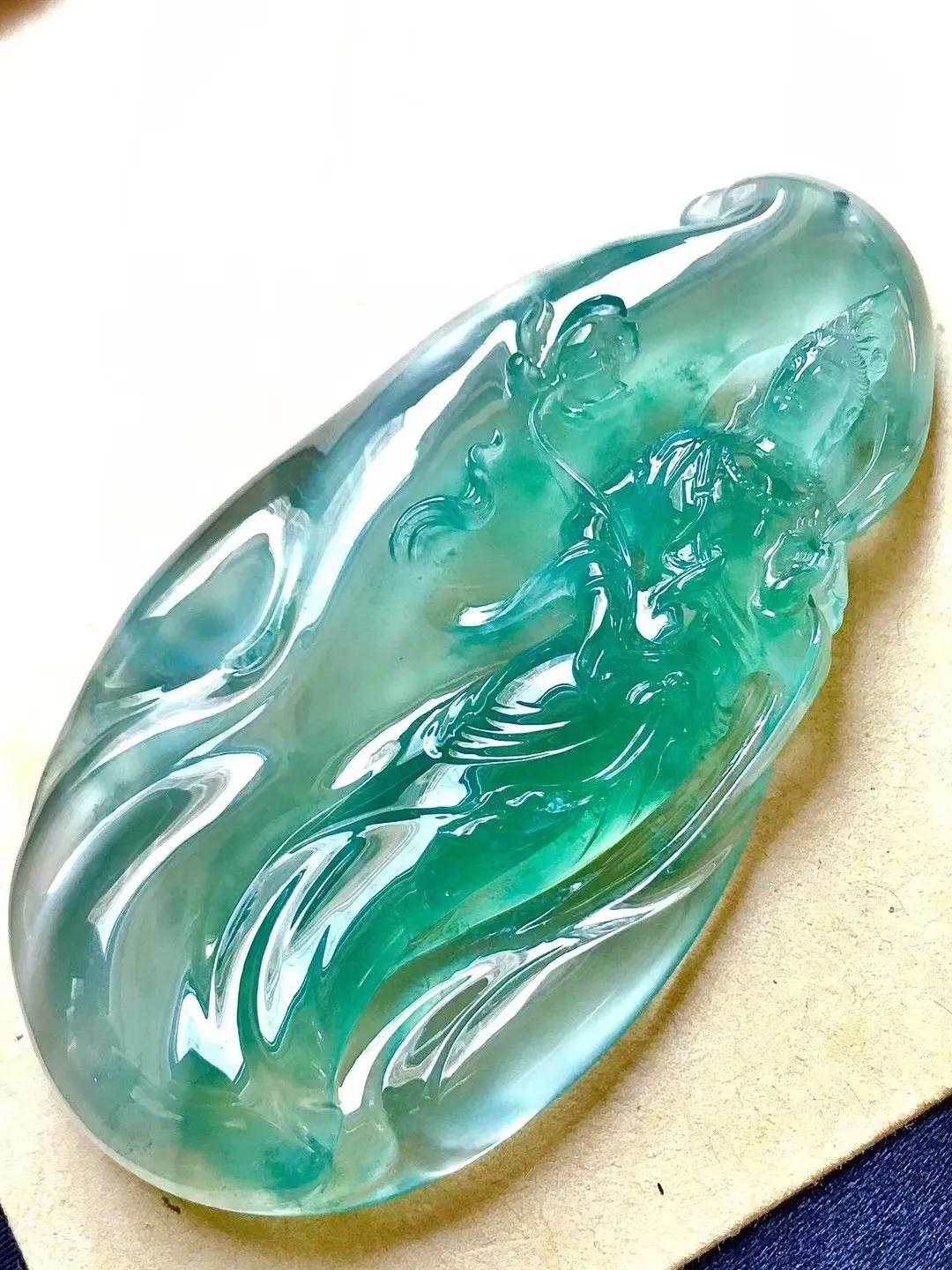 100元翡翠手镯批发市场,翡翠批发市场在中国的哪里