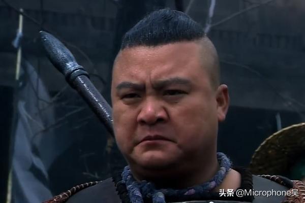 此人排名第八十六，胸怀坦荡性格直爽，唯独不满鲁智深