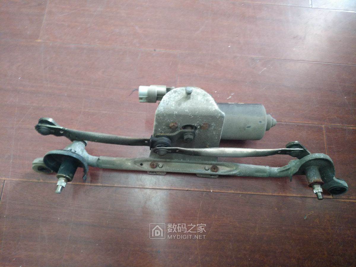 长城c30雨刮器维修视频,长城c30雨刷连杆怎么修