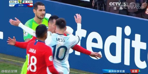 c罗评价梅西暴怒的原因,梅西c罗被罚了几次红牌