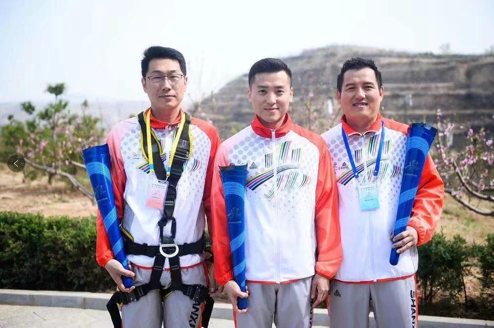 东来紫气.驿馆晨风,太华双悬.崛起河东