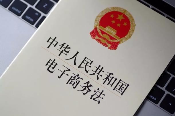 黑丑胖子逆袭,黑胖丑怎么逆袭