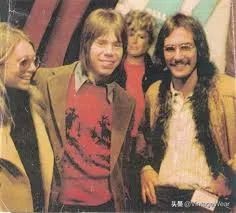 tommyhilfiger退出了吗,tommyhilfiger是什么牌子