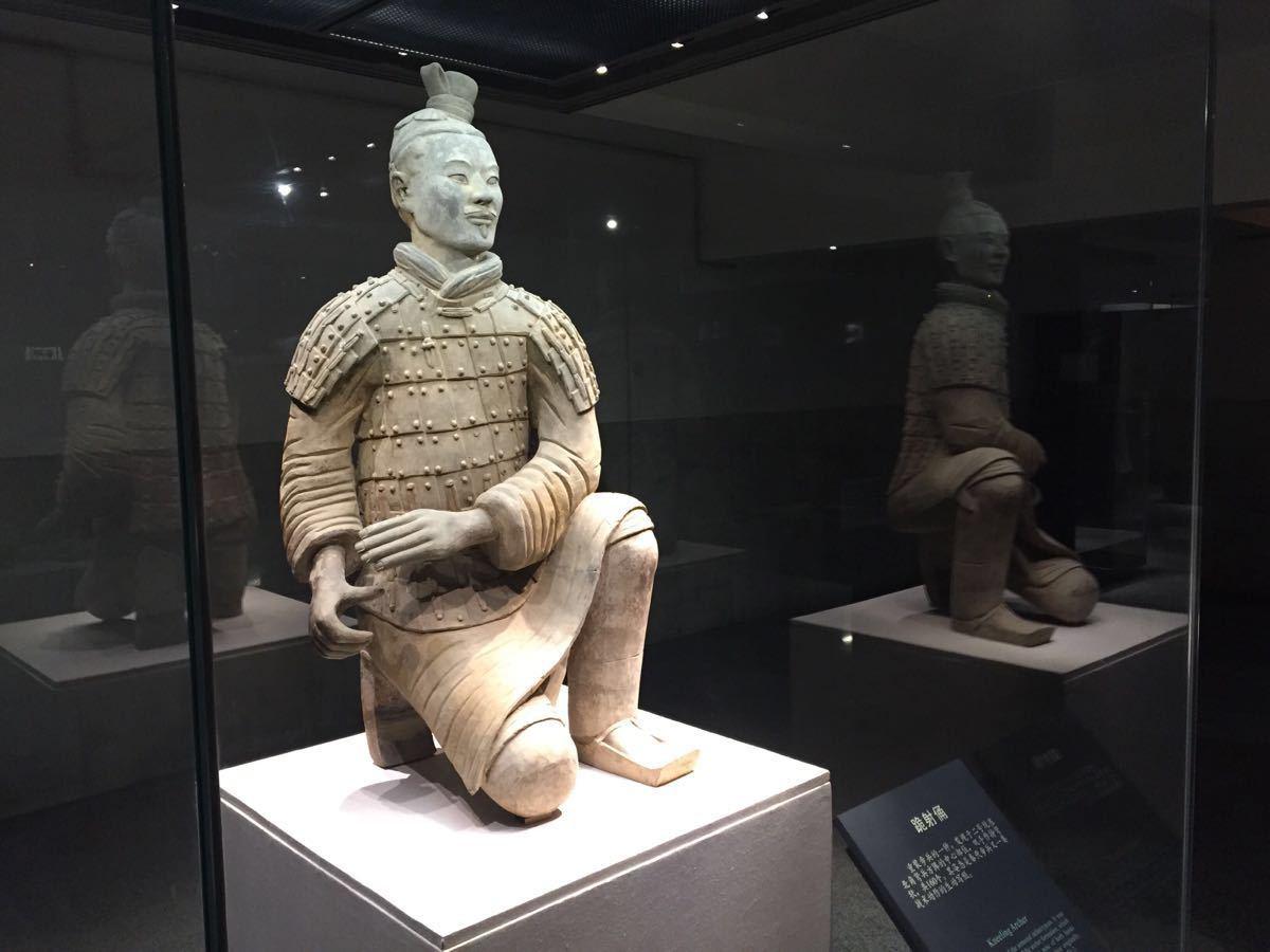 秦兵马俑的建造目的,秦兵马俑为什么不继续挖掘下去呢