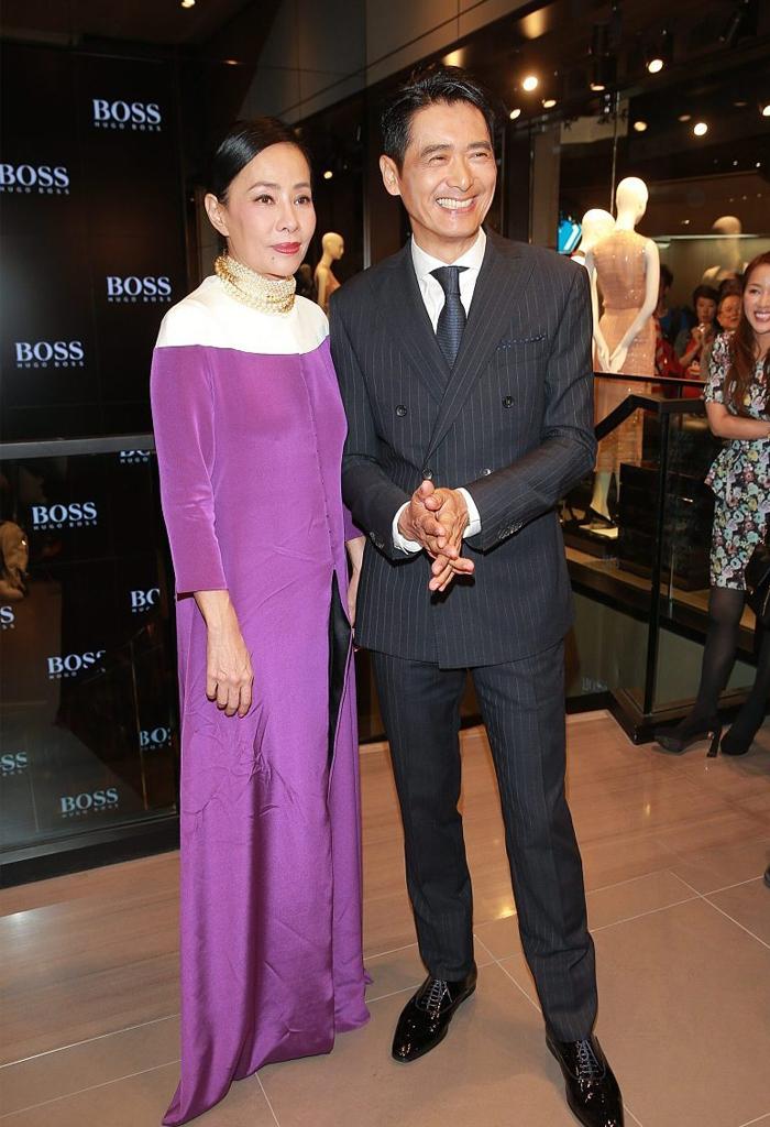 陈荟莲穿黄色裙子,陈荟莲最惊艳服装照