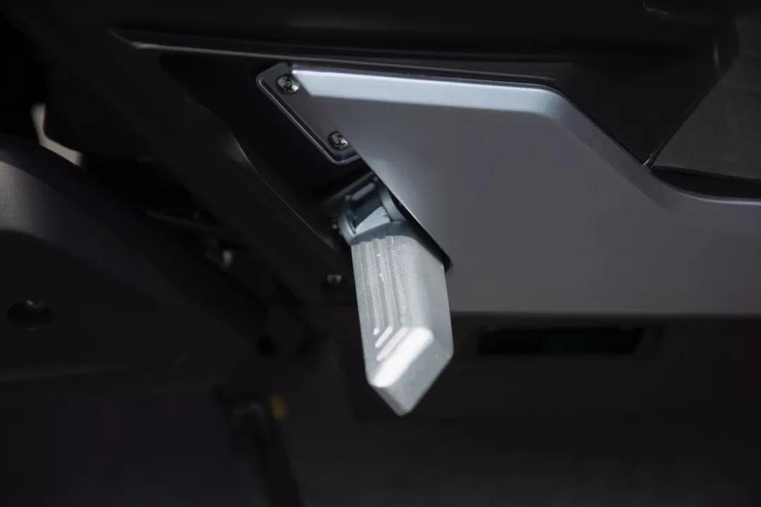 雅迪轻便摩托T9D能装多大电池,雅迪t9