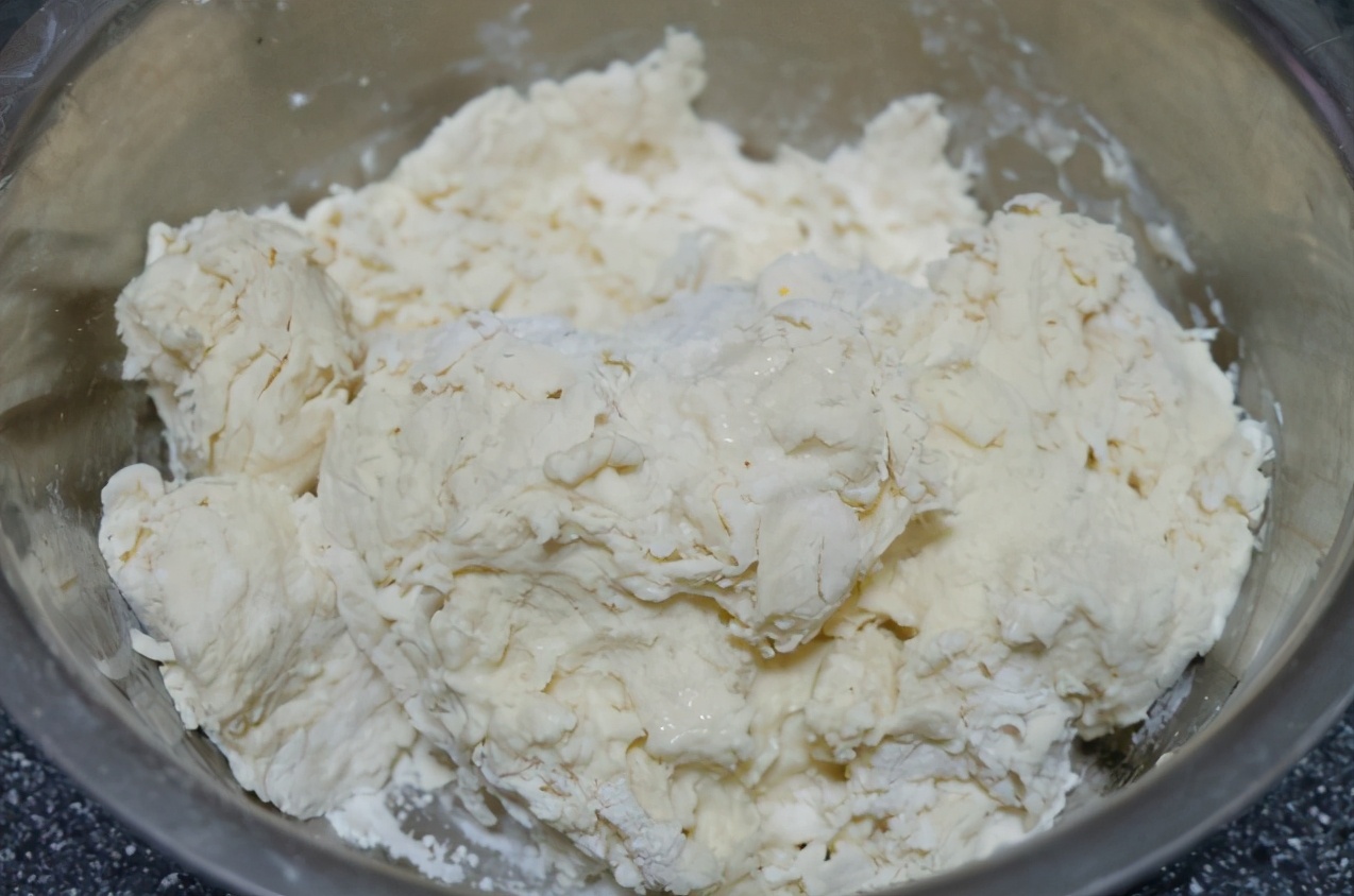 蒸的包子不立体容易塌陷怎么回事,做包子如何防止塌陷与回缩