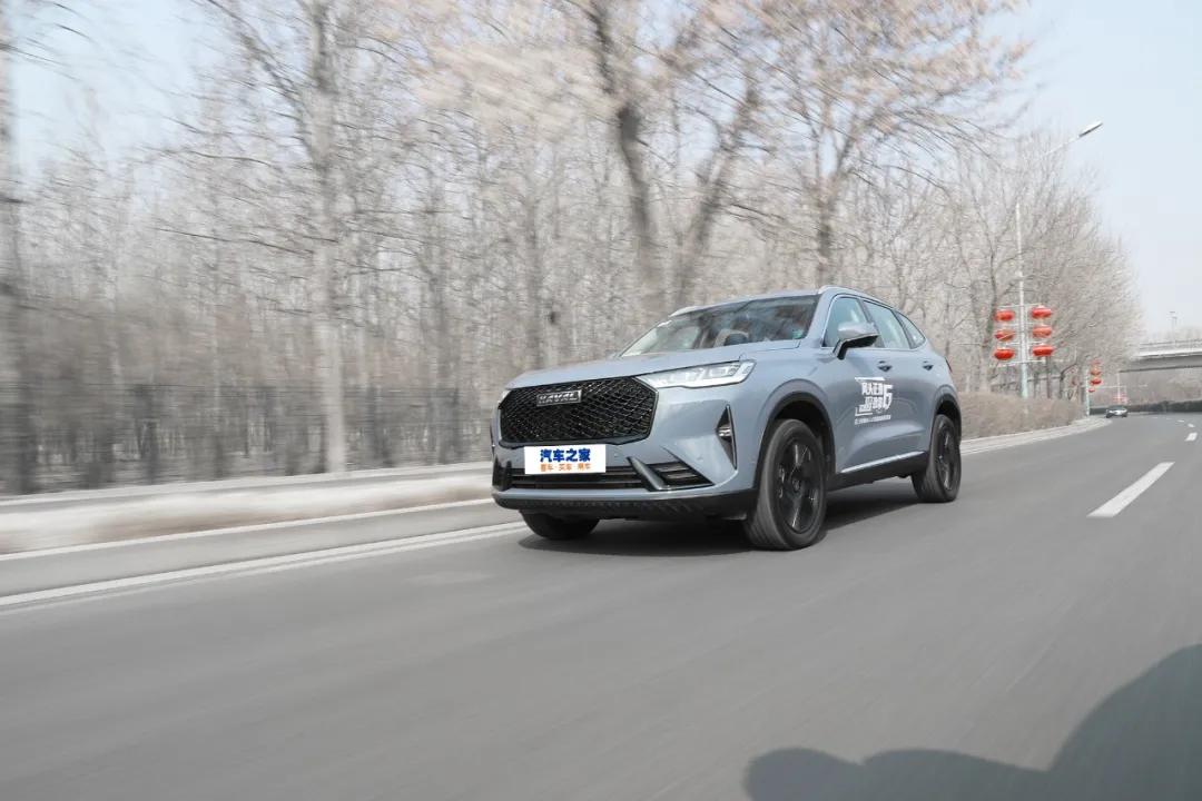 哈弗h6三代2.0t与长安cs75plus2.0,h6哈弗3.0t