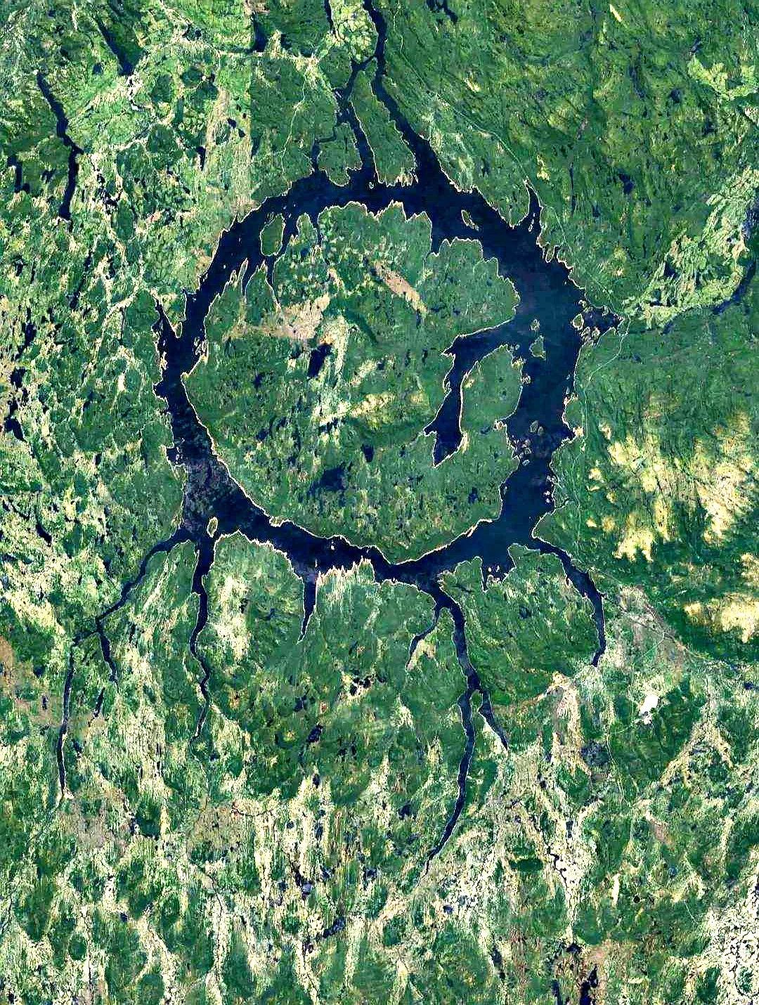 世界上最不可思议的83个自然景观,世界上最不可思议的风景图片