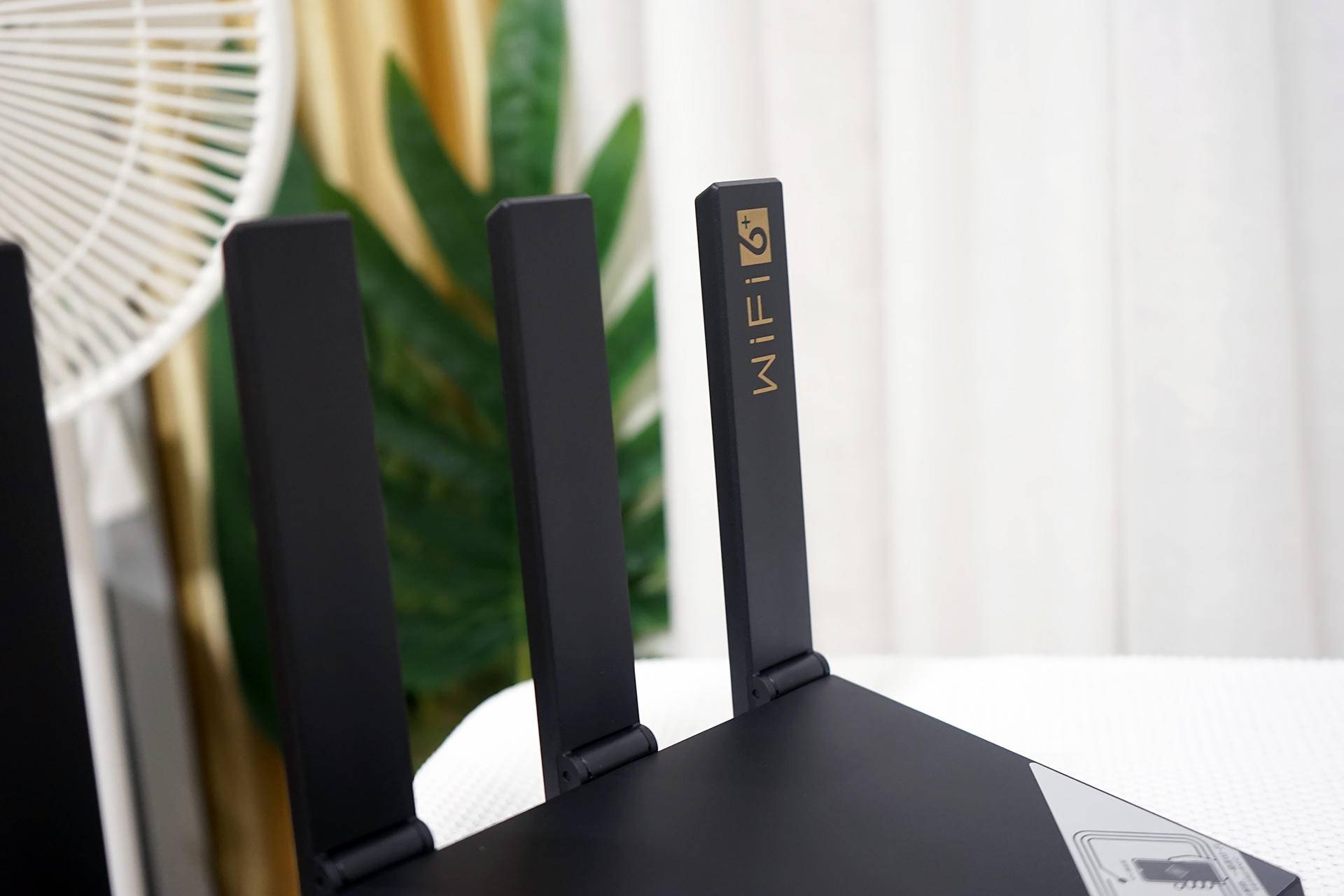 如何破解家里上网速度慢？华为路由AX3ProWiFi6+来救场