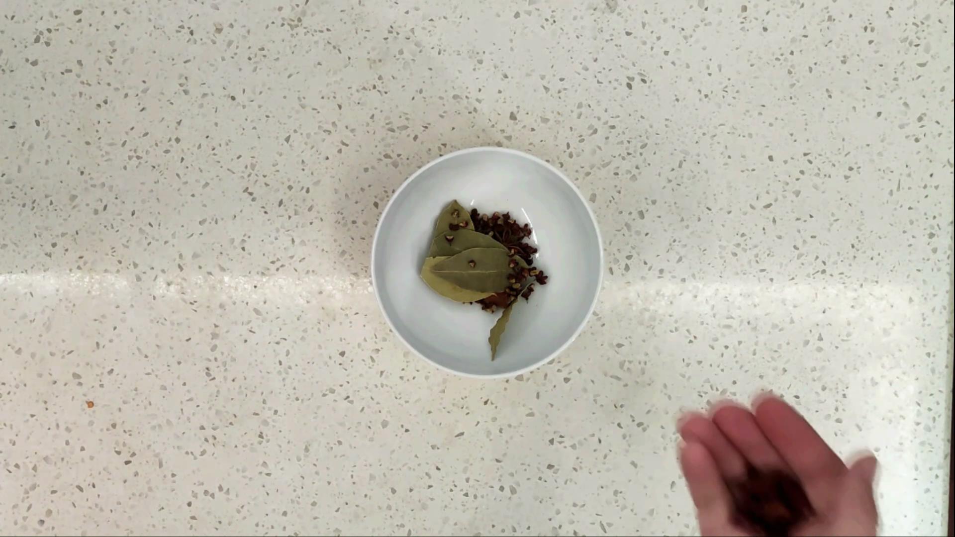 红烧牛肉特别柴怎么补救,牛肉红烧怎么容易烂